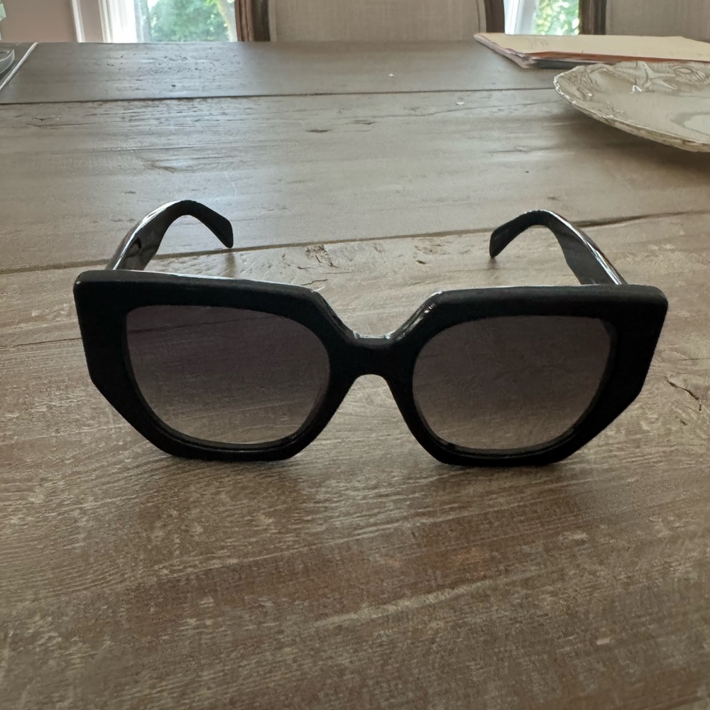Brand New Celine Black Oversized Sunglasses - Picture 3 of 8